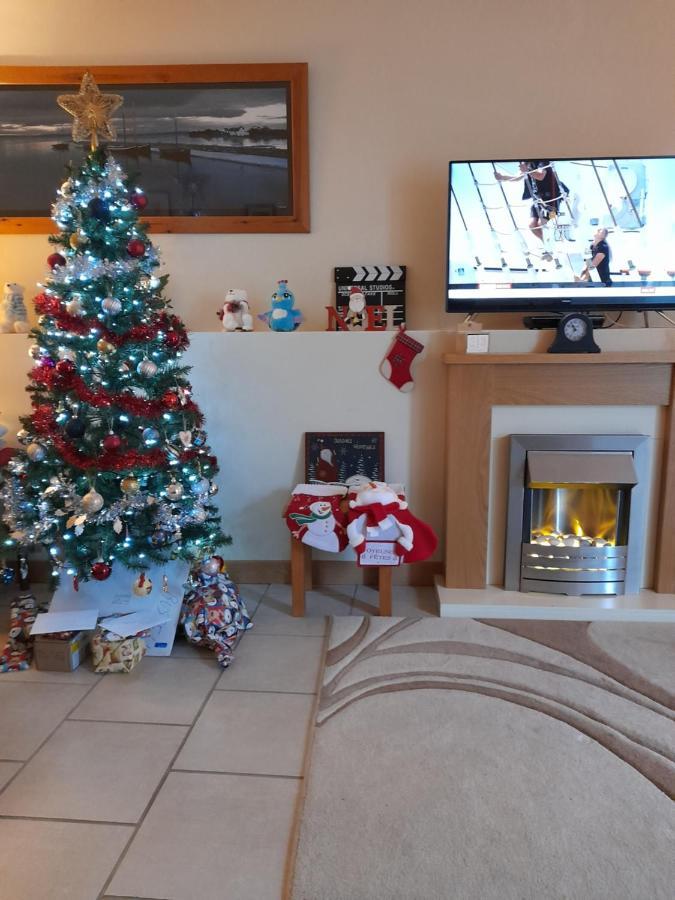 Maison En Ville Avec Terrasse Ensoleillee Et Wi-Fi Magnac-Laval Dış mekan fotoğraf