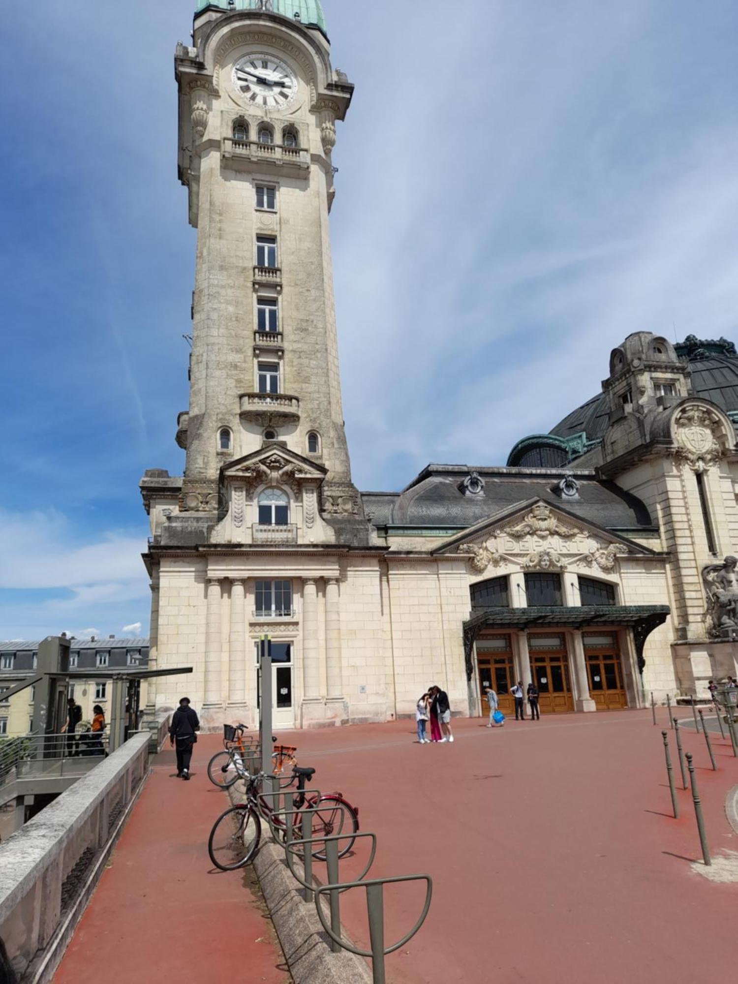 Maison En Ville Avec Terrasse Ensoleillee Et Wi-Fi Magnac-Laval Dış mekan fotoğraf